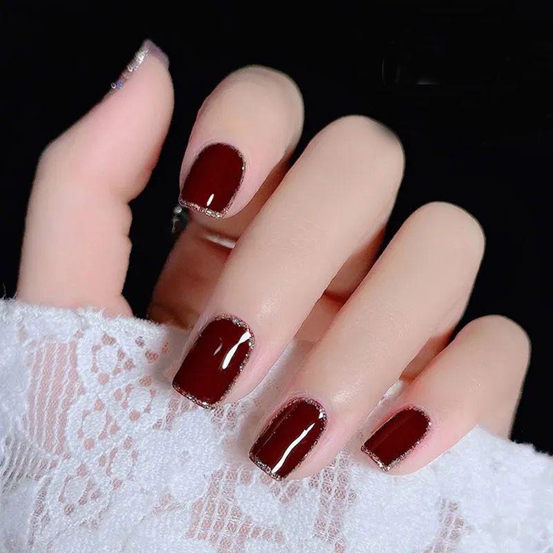 Burgundy Glitter Press-on Nails: Elegant Bride Nail Stickers for Autumn/Winter & New Year. Glue Style
Burgundy Glitter Press-on Nails: Elegant Bride Nail Stickers for Autumn/Winter & New Year. Glue Style