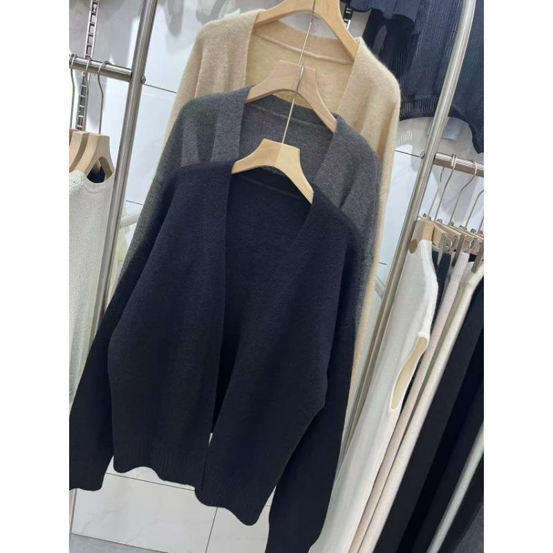 Новый осенне-зимний мягкий вязаный кардиган Ханя Дана в стиле ленивого ветра для женщин, свободный и тонкий, нежный свитер-жакет для женщин One size
Новый осенне-зимний мягкий вязаный кардиган Ханя Дана в стиле ленивого ветра для женщин, свободный и тонкий, нежный свитер-жакет для женщин One size