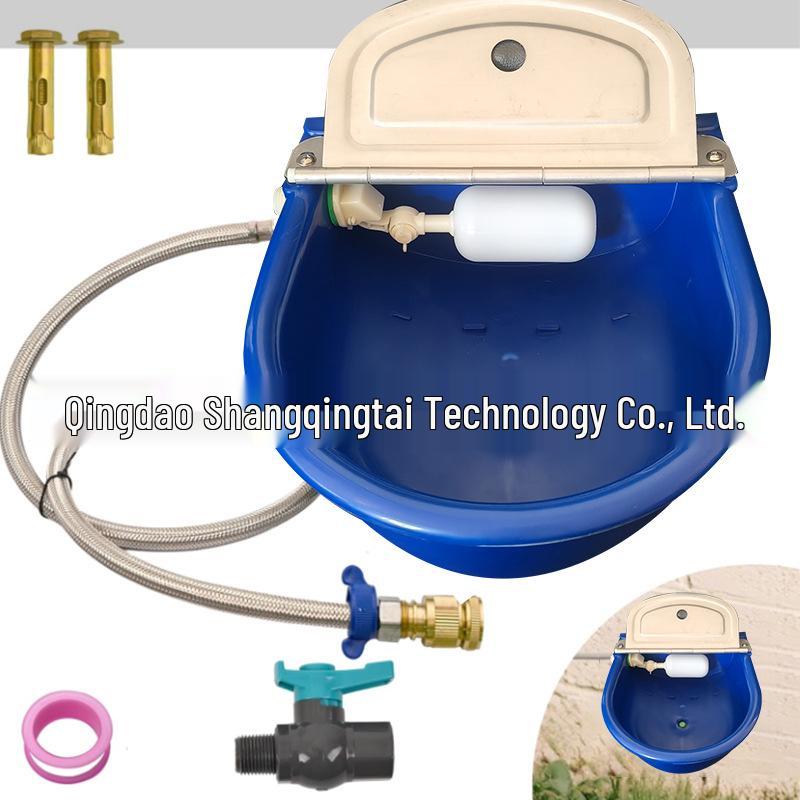 Automatic Waterer for Animals: New Blue Drinking Bowl for Pigs, Cattle, and Sheep
Automatic Waterer for Animals: New Blue Drinking Bowl for Pigs, Cattle, and Sheep