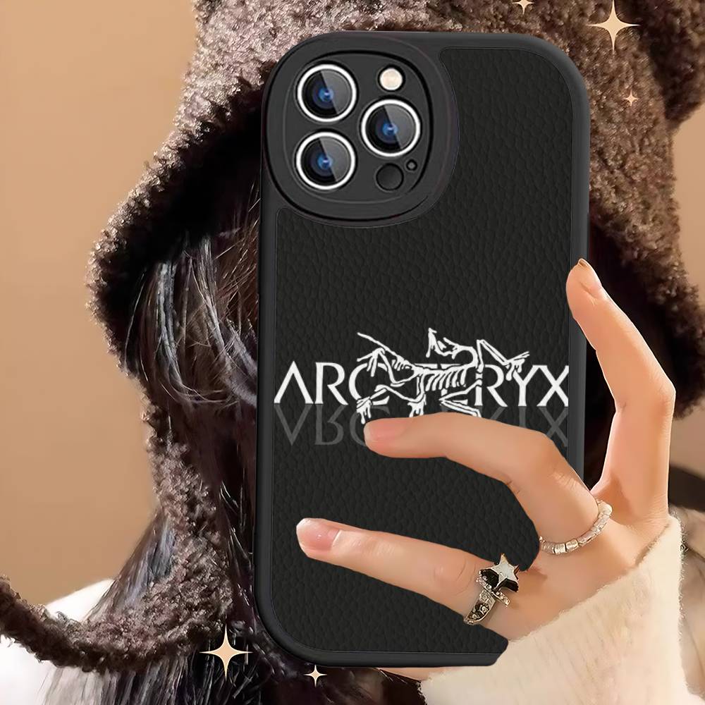Classic Outdoor Brand A-Arc T-Teryx Phone Case For IPhone 16 15 14 13 Pro Max 11 12 Plus Leather Silicone Cover iPhone 15 pro
Classic Outdoor Brand A-Arc T-Teryx Phone Case For IPhone 16 15 14 13 Pro Max 11 12 Plus Leather Silicone Cover iPhone 15 pro