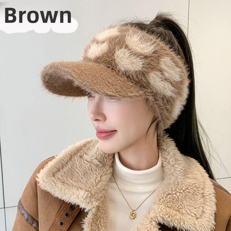 Тепла качиний язик в язана шапка жіноча осінь та зима напущена потовщена захист вух вовна порожня верхівка шапка спортивна бігова бейсболка one hat темно-коричневого кольору
Тепла качиний язик в язана шапка жіноча осінь та зима напущена потовщена захист вух вовна порожня верхівка шапка спортивна бігова бейсболка one hat темно-коричневого кольору