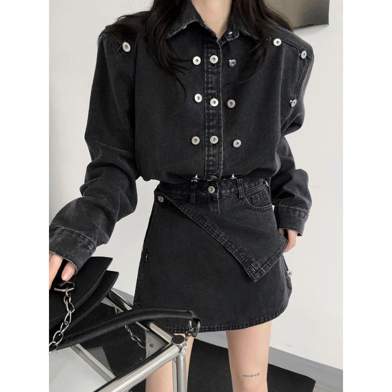 Heavy Industry Button Detachable High Waist Culottes Denim Coat Black Skirt M
Heavy Industry Button Detachable High Waist Culottes Denim Coat Black Skirt M