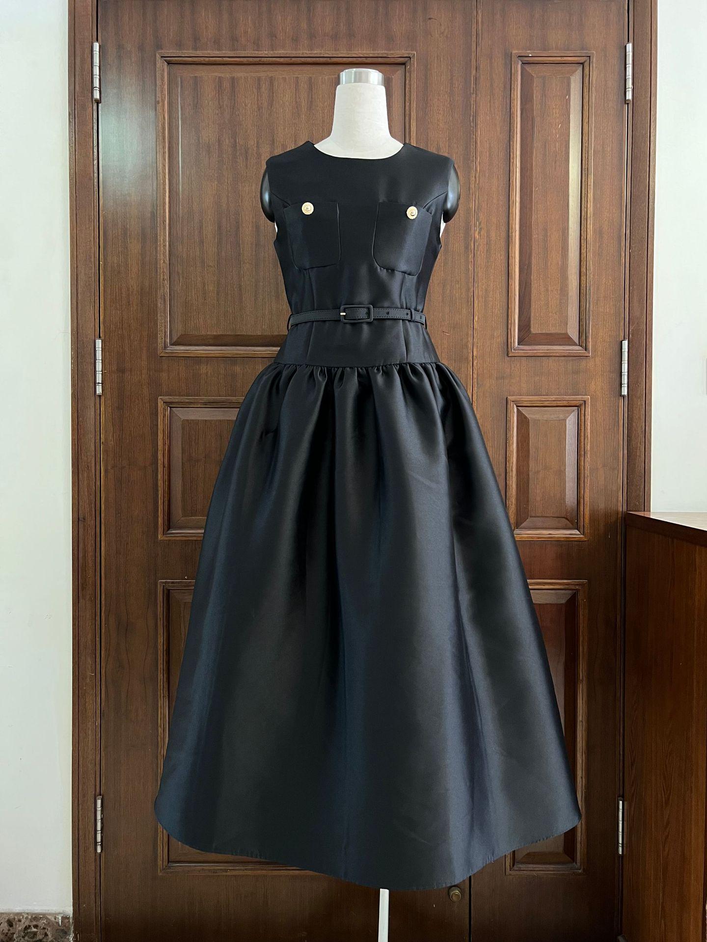 2026 Early Spring French Chic Pink Sleeveless Waist-Cinched Buttoned Pocket Puffy Formal Dress XXL чёрный
2026 Early Spring French Chic Pink Sleeveless Waist-Cinched Buttoned Pocket Puffy Formal Dress XXL чёрный