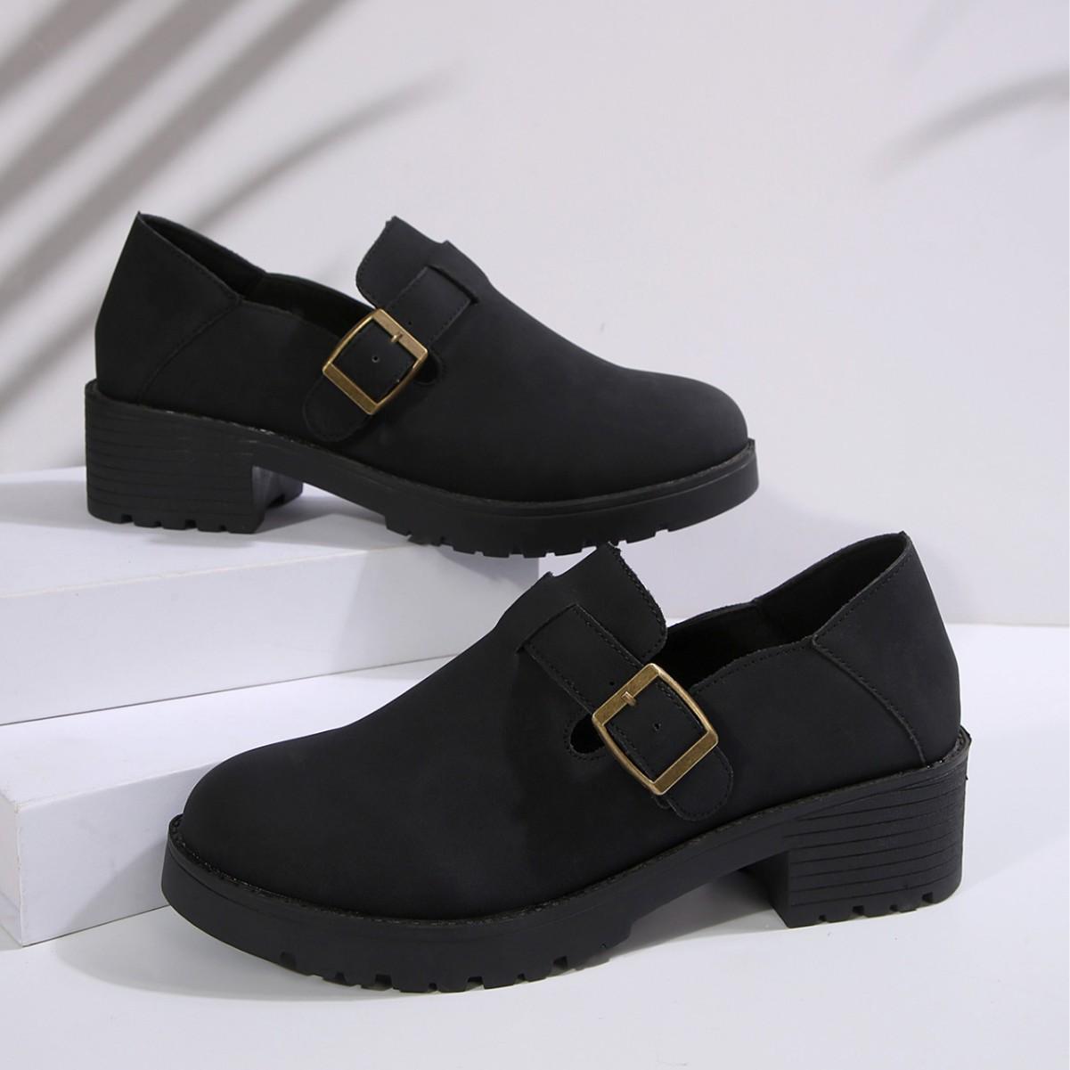 Loafers women s 2025 spring and autumn new round head small leather shoes European and American style soft sole versatile thick heel thick sole lar 36 чёрный
Loafers women s 2025 spring and autumn new round head small leather shoes European and American style soft sole versatile thick heel thick sole lar 36 чёрный