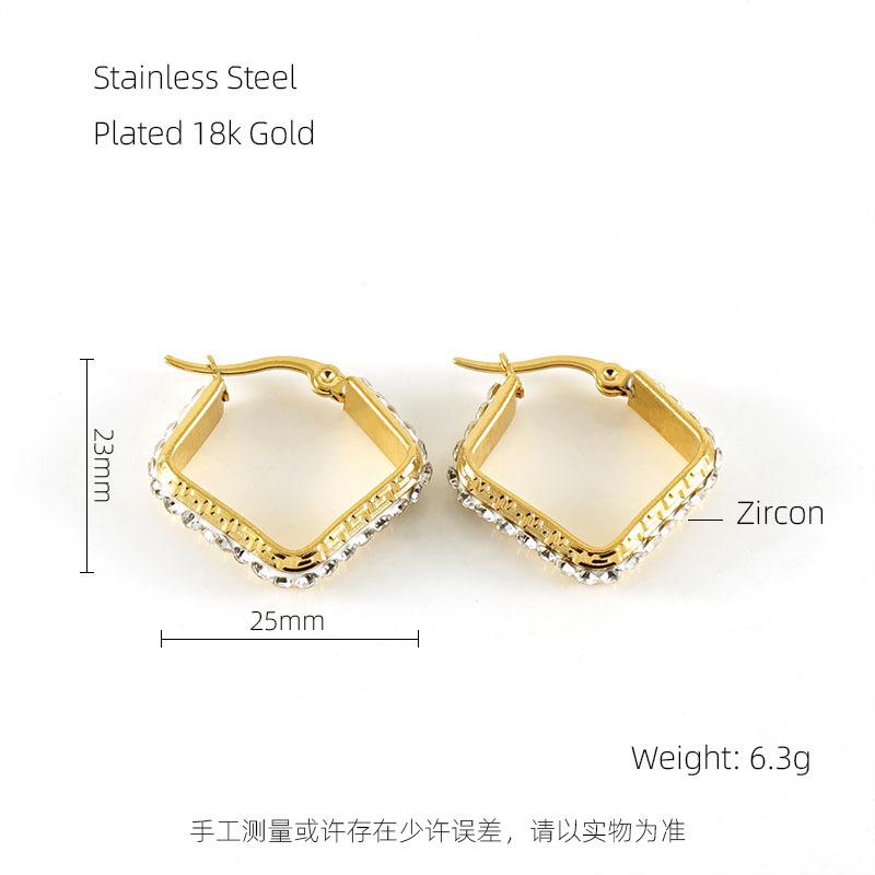 New Fashion Titanium Steel Quadrilateral Diamond Earrings Design High Elegance Temperament Earrings Exquisite Women 18K
New Fashion Titanium Steel Quadrilateral Diamond Earrings Design High Elegance Temperament Earrings Exquisite Women 18K
