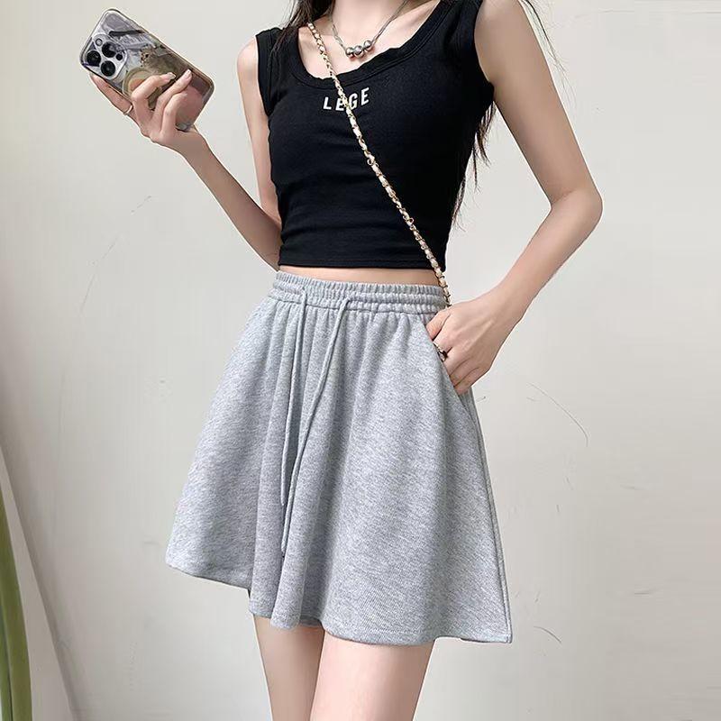 Summer Women s Gray Casual Shorts - High Waist Wide Leg Loose Fit Slimming Drawstring Skort Pants 2XL
Summer Women s Gray Casual Shorts - High Waist Wide Leg Loose Fit Slimming Drawstring Skort Pants 2XL