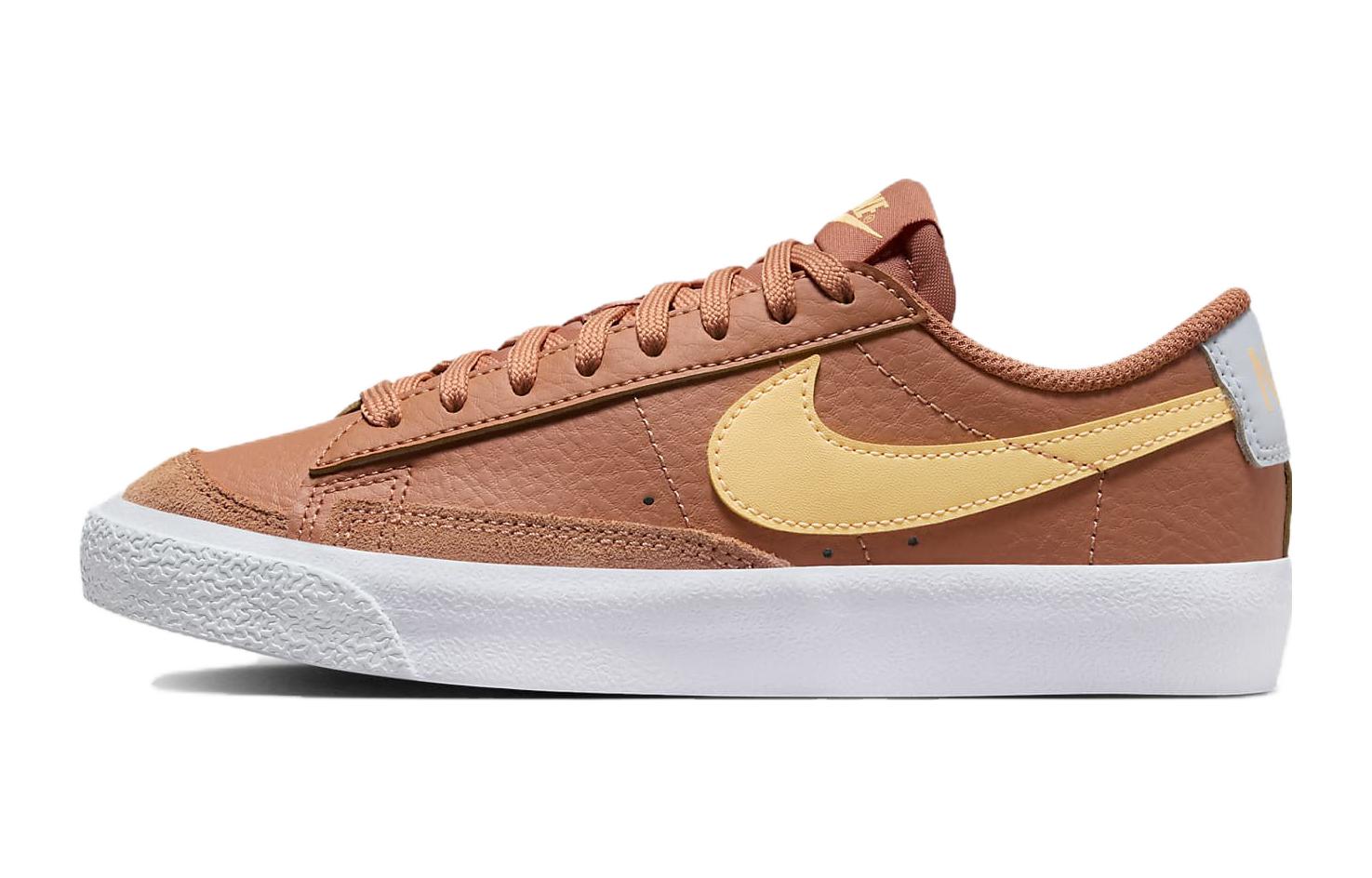 Nike Blazer Low 77 GS Amber Brown DA4074-200 37.5
Nike Blazer Low 77 GS Amber Brown DA4074-200 37.5