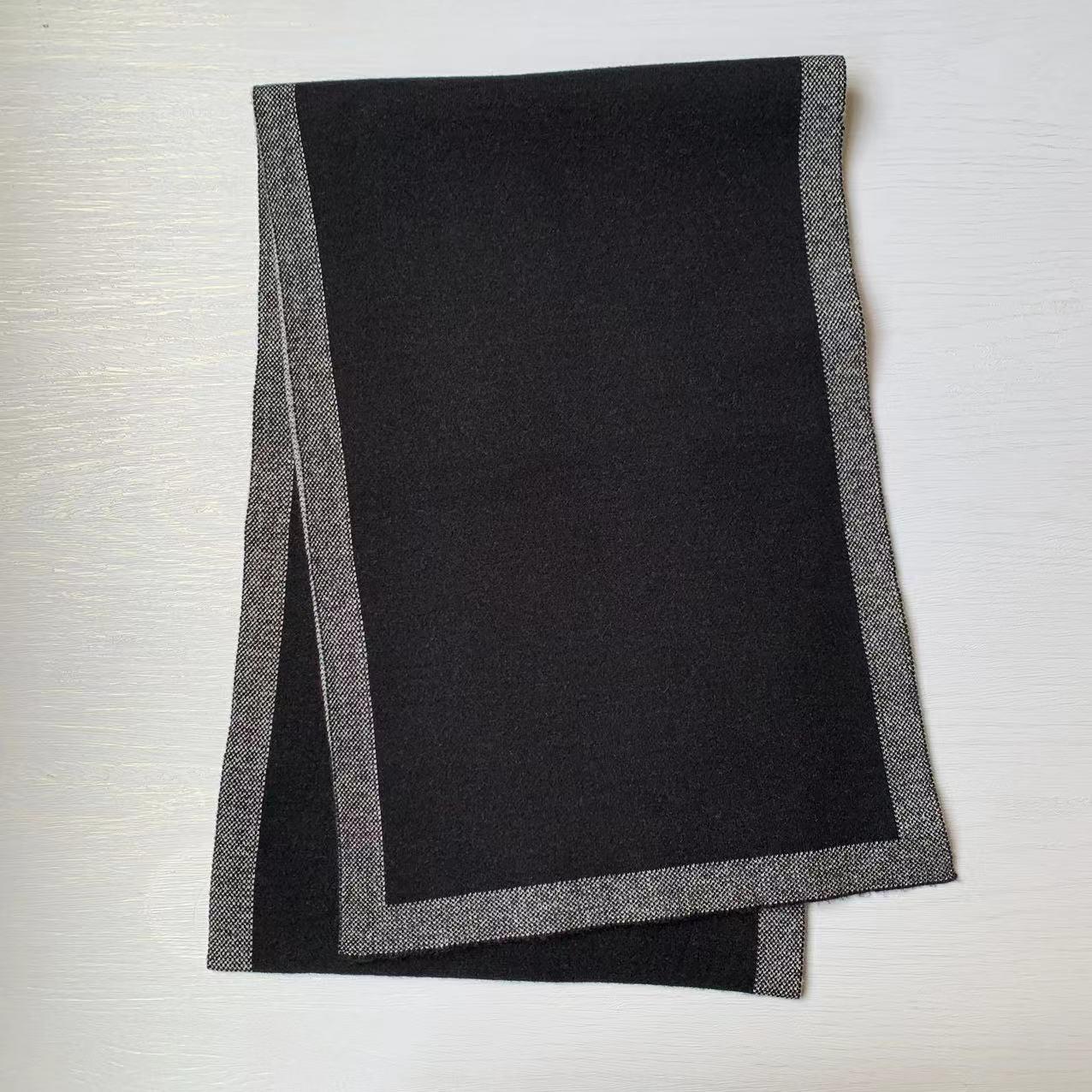 Men s High-End Winter Windproof Cashmere Neck Warmer Scarf Above 175cm
Men s High-End Winter Windproof Cashmere Neck Warmer Scarf Above 175cm