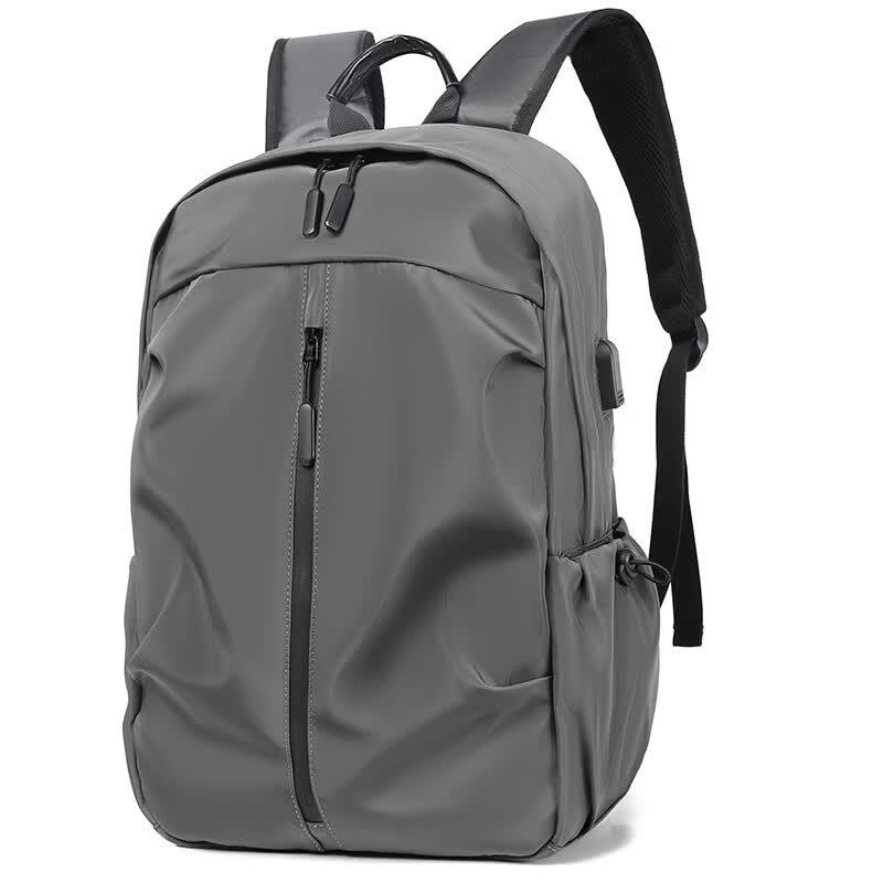 Business Laptop Backpack 26*14.5*45cm
Business Laptop Backpack 26*14.5*45cm
