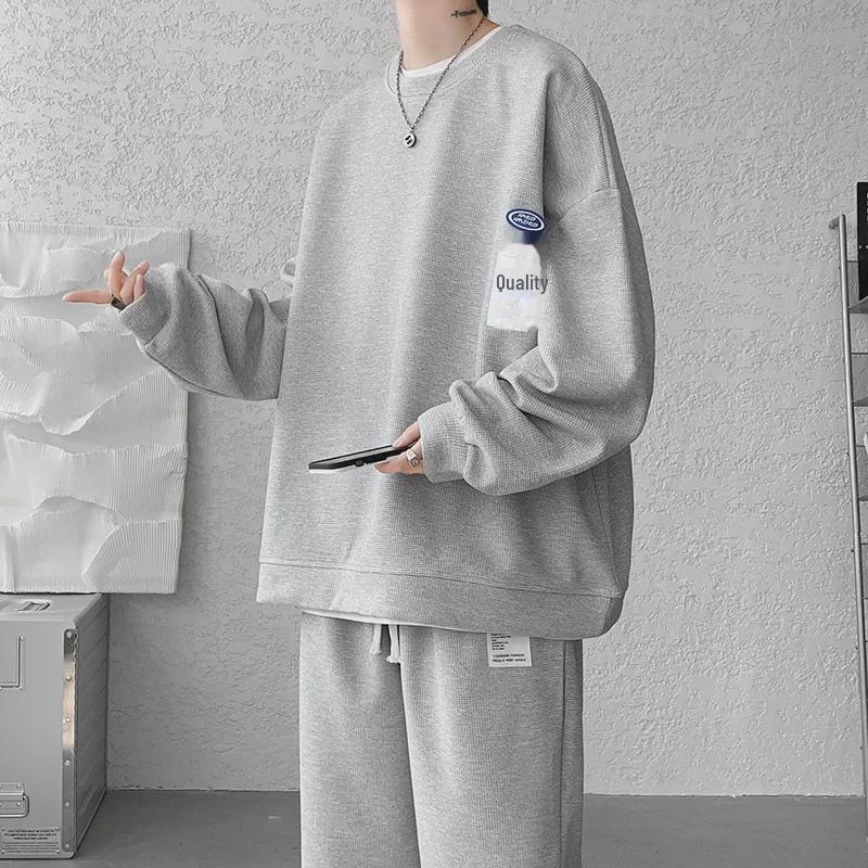 Мужская спортивная одежда из вафельного трикотажа: Комплект из двух предметов: толстовка в уличном стиле и прямые спортивные брюки на весну и осень. 5XL чёрный
Мужская спортивная одежда из вафельного трикотажа: Комплект из двух предметов: толстовка в уличном стиле и прямые спортивные брюки на весну и осень. 5XL чёрный