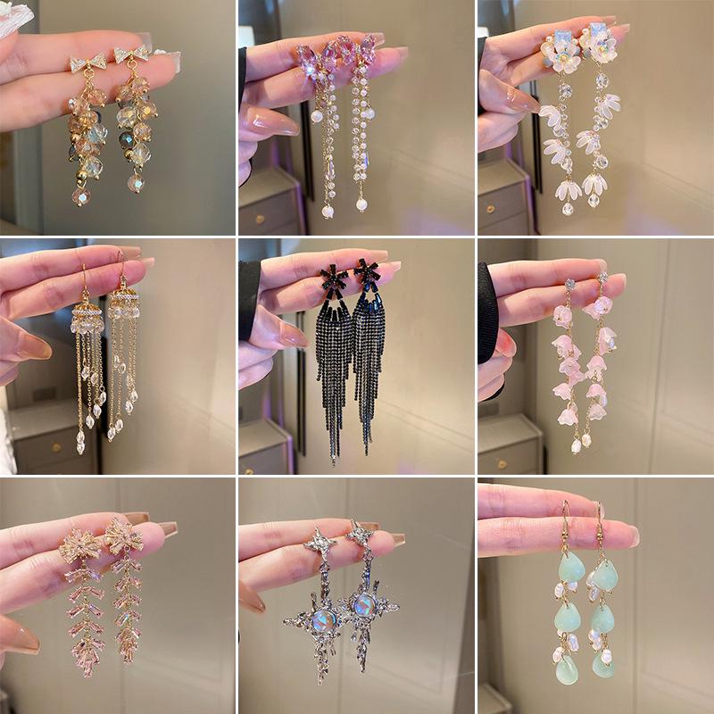 Silver Needle Long Tassel Earrings with Zircon Butterfly, Pearl Dangles, and Irregular Geometric Design for Women
Silver Needle Long Tassel Earrings with Zircon Butterfly, Pearl Dangles, and Irregular Geometric Design for Women
