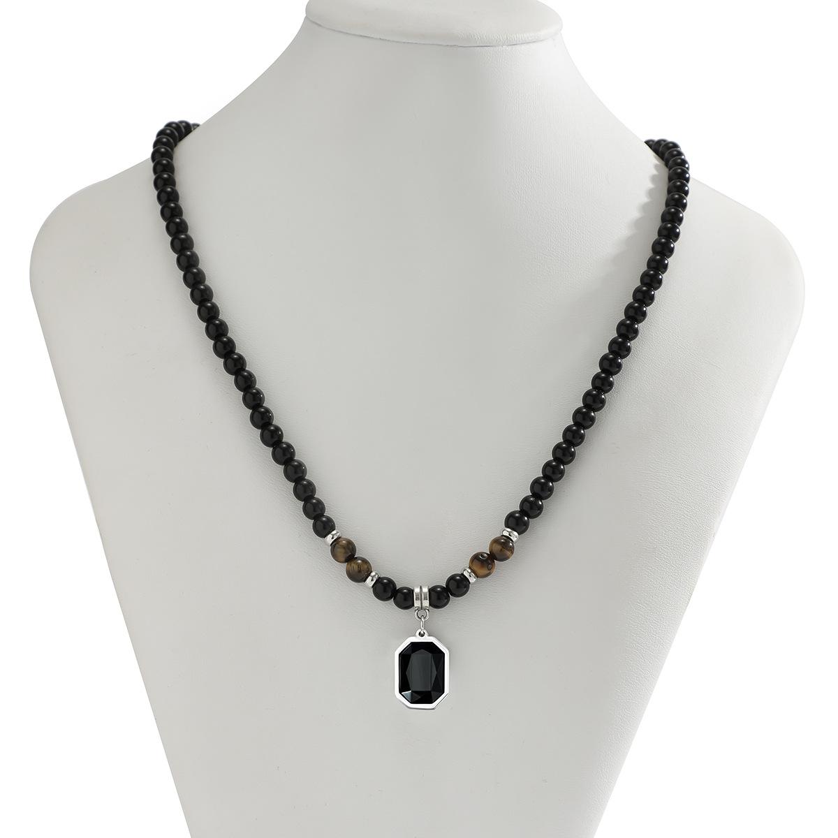 Men s Tiger Stone Beaded Necklace Hip Hop Niche High-End Minimalist Character Choker Chain Accessory
Men s Tiger Stone Beaded Necklace Hip Hop Niche High-End Minimalist Character Choker Chain Accessory