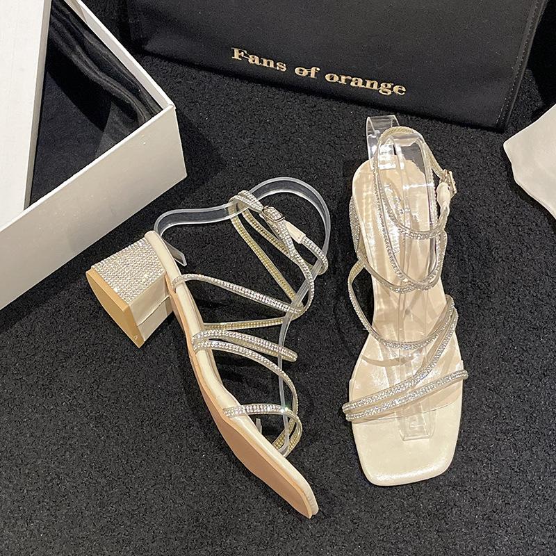 Rhinestone sandals women s summer new thick high heel one-word strap strap snake wrap women s shoes 39 бежевий
Rhinestone sandals women s summer new thick high heel one-word strap strap snake wrap women s shoes 39 бежевий