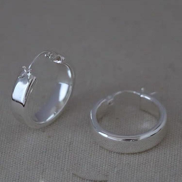 BF CLUB 925 Sterling Silver Earrings For Women Trendy Gold Circle Earring Fine Jewelry Prevent Allergy Party Accessories
BF CLUB 925 Sterling Silver Earrings For Women Trendy Gold Circle Earring Fine Jewelry Prevent Allergy Party Accessories