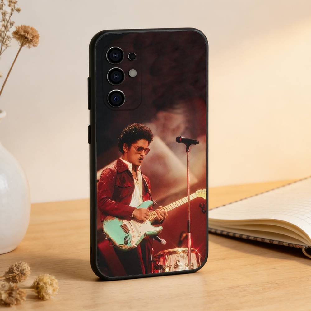 Singer Bruno mars Phone Case Black Silicone Soft For Samsung S25,S24,S21,S22,S23,S30,Ultra,S20,Plus,Fe,Lite Samsung S24ULTRA
Singer Bruno mars Phone Case Black Silicone Soft For Samsung S25,S24,S21,S22,S23,S30,Ultra,S20,Plus,Fe,Lite Samsung S24ULTRA