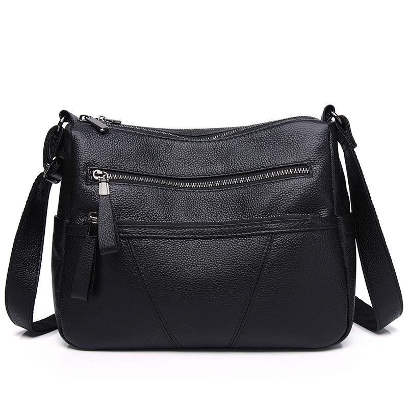 Сумка-мессенджер через плечо с несколькими карманами и узором «Литчи» для людей среднего и пожилого возраста из мягкой кожи чёрный
Сумка-мессенджер через плечо с несколькими карманами и узором «Литчи» для людей среднего и пожилого возраста из мягкой кожи чёрный