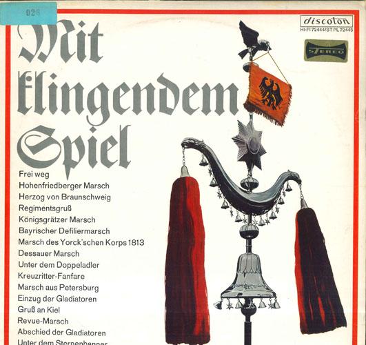 LP Record OBERSTLEUTNANT FRIEDRICH DEISENROTH Mit Klingendem Spiel 72445 DISCOTON 1963 Germany Military Used
LP Record OBERSTLEUTNANT FRIEDRICH DEISENROTH Mit Klingendem Spiel 72445 DISCOTON 1963 Germany Military Used