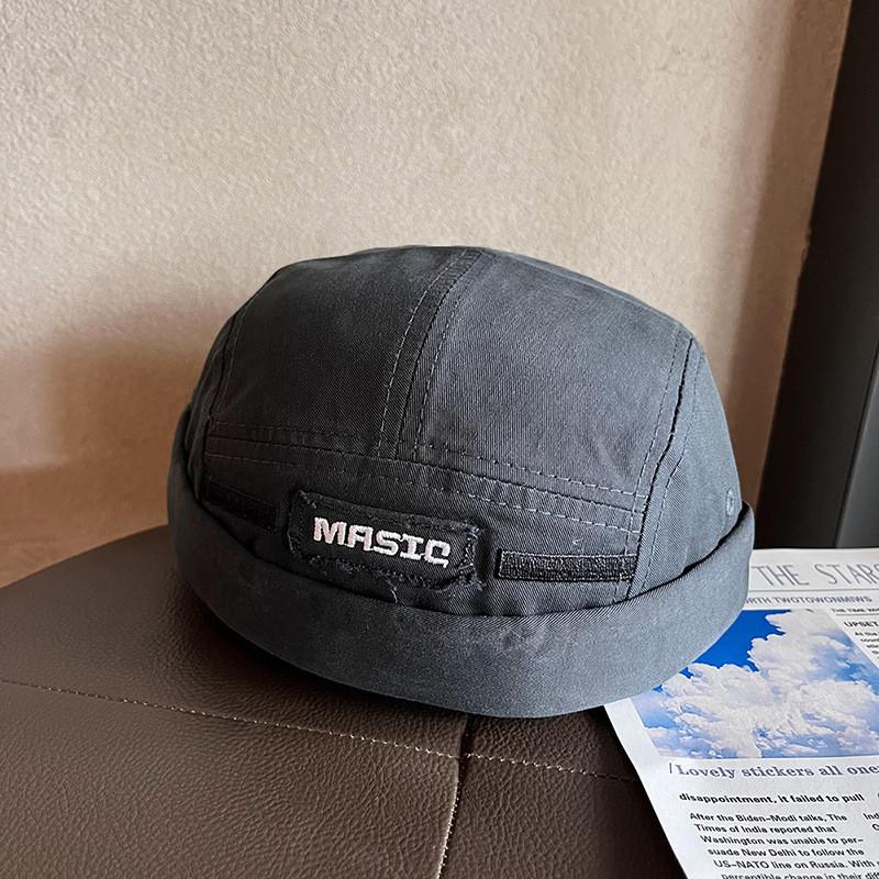 Cotton Blend Summer Mens Womens Cap With Adjustable Fit For Casual Wear темно-синього кольору
Cotton Blend Summer Mens Womens Cap With Adjustable Fit For Casual Wear темно-синього кольору