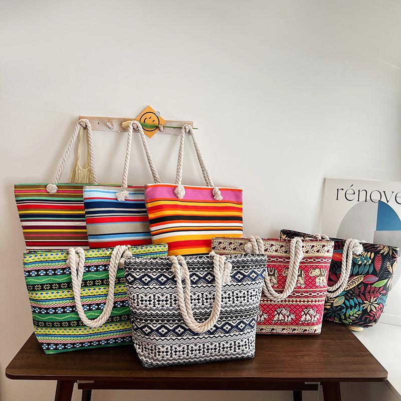 New canvas large-capacity tote bag striped thick rope shoulder bag work portable women s bag
New canvas large-capacity tote bag striped thick rope shoulder bag work portable women s bag