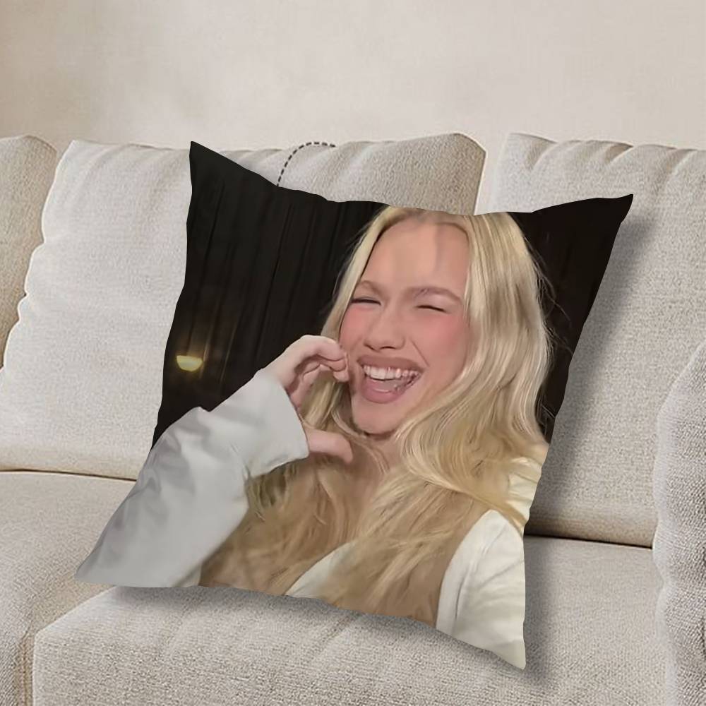 F-Freya Skye pretty girl Pillow Case Pillow Case Living Room Sofa Cushion Cover Suitable For Home Bedroom Room Decoration 30cmx30cm
F-Freya Skye pretty girl Pillow Case Pillow Case Living Room Sofa Cushion Cover Suitable For Home Bedroom Room Decoration 30cmx30cm