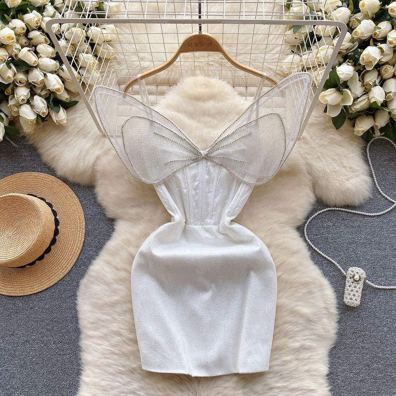 Доступная роскошь Платье-сарафан с бриллиантовыми бантами White L
Доступная роскошь Платье-сарафан с бриллиантовыми бантами White L