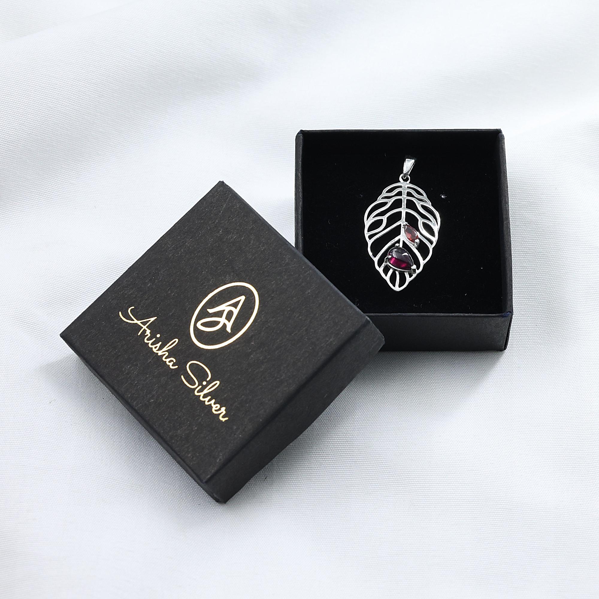 Подвеска из гранатового пальмового листа из цельного серебра 925 пробы, женская бижутерия ручной работы красный
Подвеска из гранатового пальмового листа из цельного серебра 925 пробы, женская бижутерия ручной работы красный