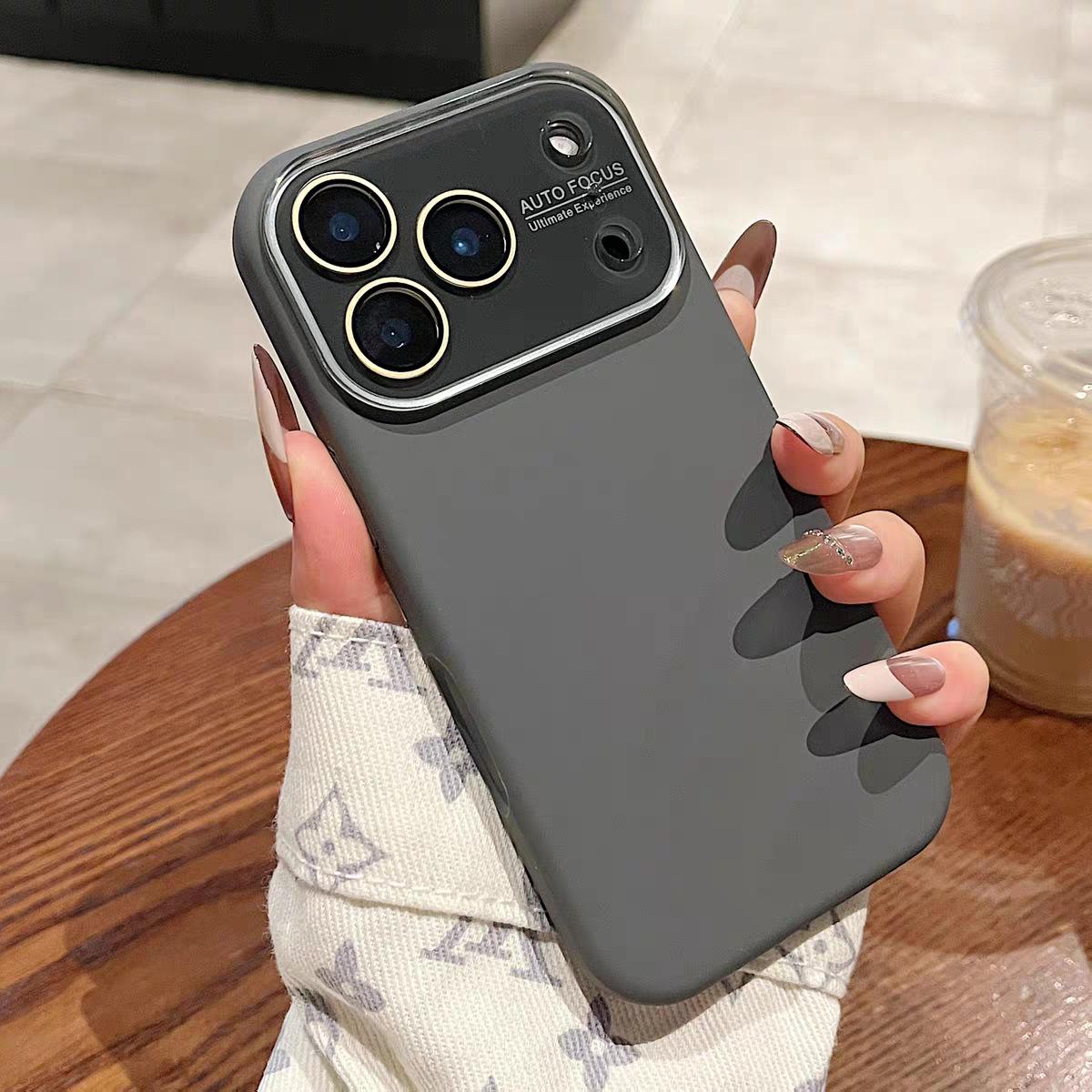 Силіконовий чохол для iPhone 14/15/16: Повне покриття, Захист від падінь, Преміальне відчуття iPhone 15 Pro
Силіконовий чохол для iPhone 14/15/16: Повне покриття, Захист від падінь, Преміальне відчуття iPhone 15 Pro
