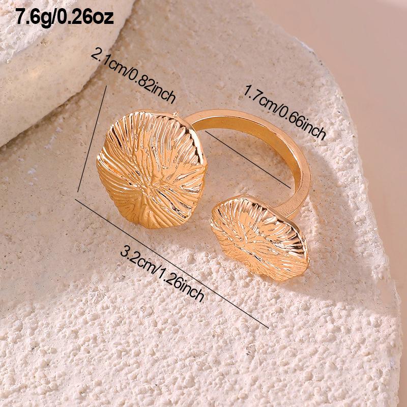 Simple Metal Spiral Rings for Men and Women Vortex Bracelet Bangle Gold Color Hollow Out Circular Shape Hand Accessories Zircon
Simple Metal Spiral Rings for Men and Women Vortex Bracelet Bangle Gold Color Hollow Out Circular Shape Hand Accessories Zircon