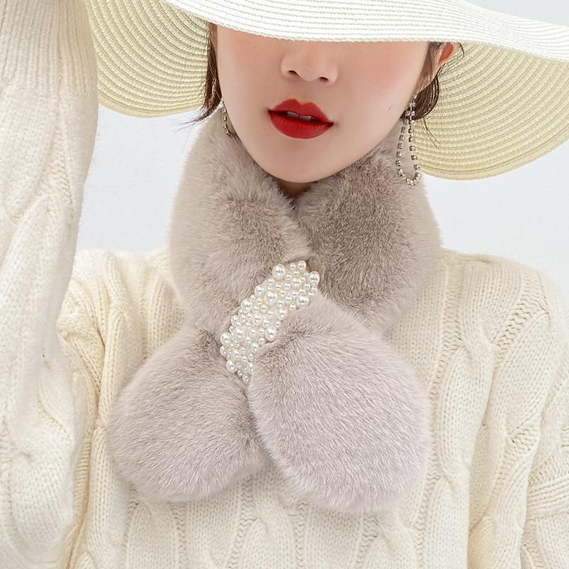 Winter Warm Scarf Windproof Women Elegant Thicken Plush Scarf Thermal Berathable Neck Cover Pearl Cross Shawl Neckerchief білий
Winter Warm Scarf Windproof Women Elegant Thicken Plush Scarf Thermal Berathable Neck Cover Pearl Cross Shawl Neckerchief білий
