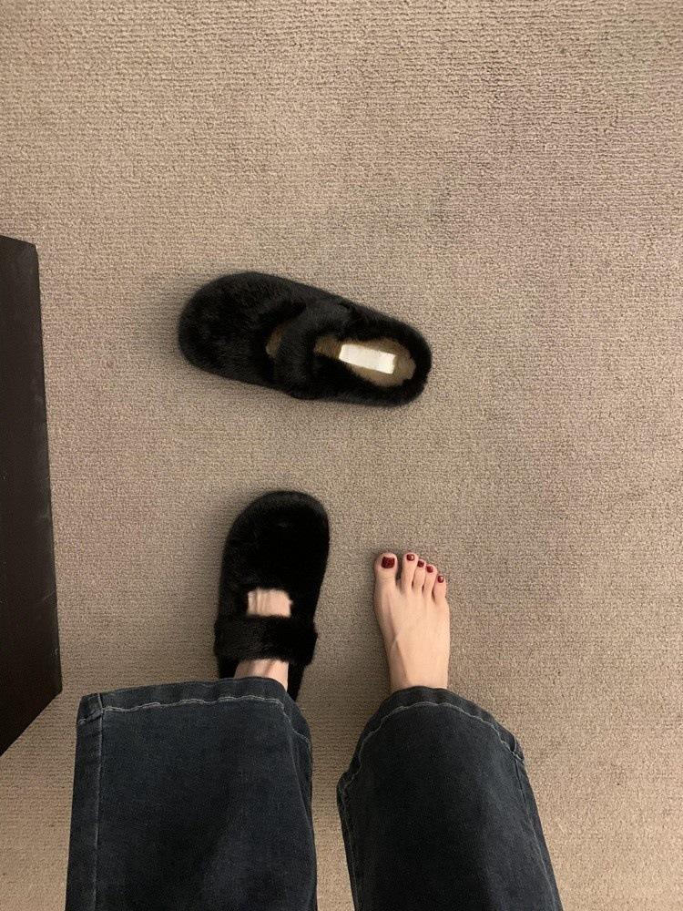 Интернет-знаменитость обувь Мао Мао женщины носят бархатную теплую хлопчатобумажную обувь осенью и зимой, тапочки-мешки с одной педалью нескользящие туфли Doudou женщины 40 чёрный
Интернет-знаменитость обувь Мао Мао женщины носят бархатную теплую хлопчатобумажную обувь осенью и зимой, тапочки-мешки с одной педалью нескользящие туфли Doudou женщины 40 чёрный