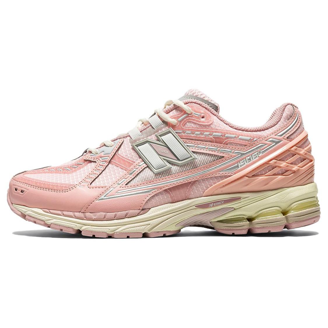 new New Balance 1906R Chinese New Year 40.5
new New Balance 1906R Chinese New Year 40.5