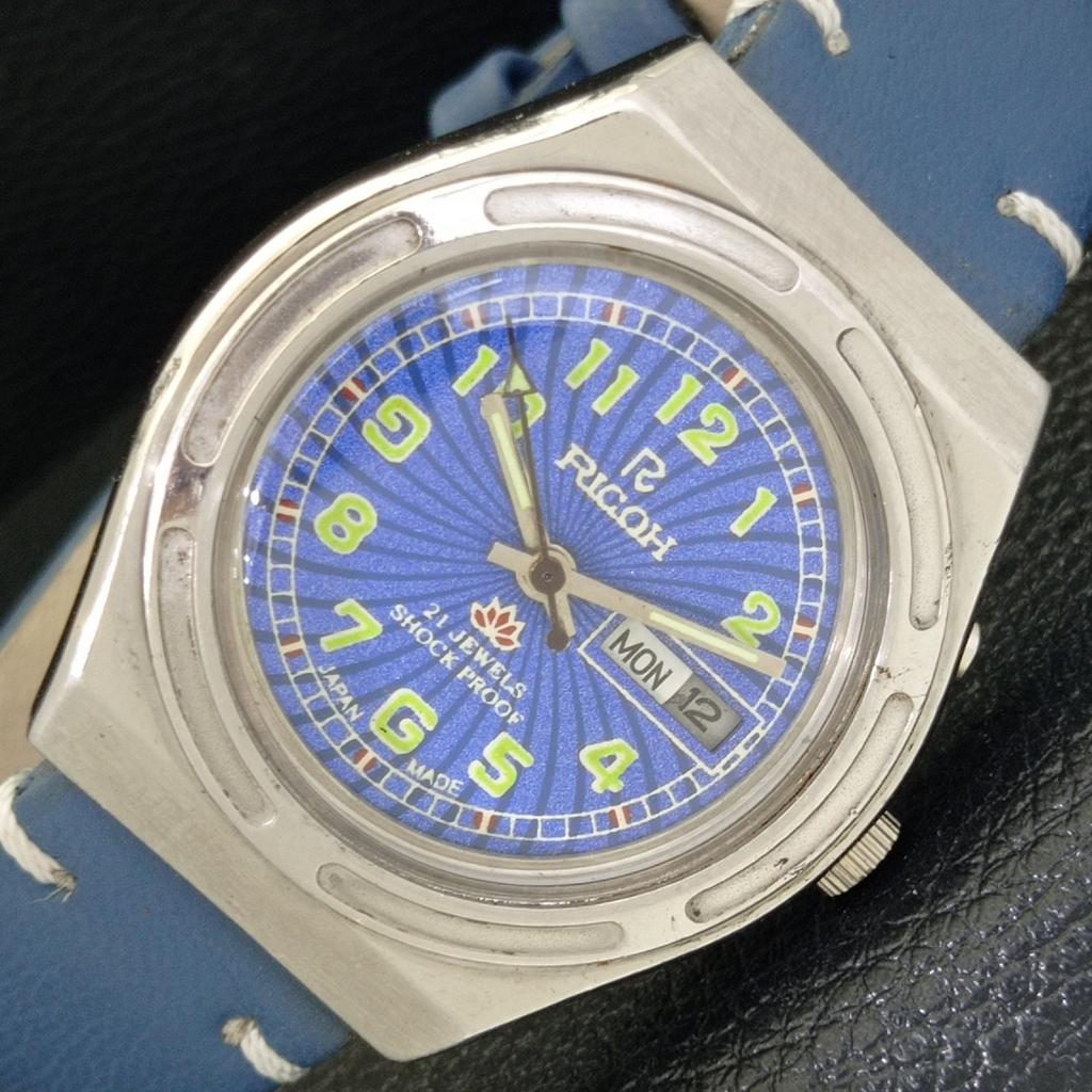 ВИНТАЖНЫЕ АВТОМАТИЧЕСКИЕ ЧАСЫ RICOH R31 ЯПОНИЯ МУЖСКИЕ СИНИЙ ЦИФЕРБЛАТ a500616-5 R153-a500616
ВИНТАЖНЫЕ АВТОМАТИЧЕСКИЕ ЧАСЫ RICOH R31 ЯПОНИЯ МУЖСКИЕ СИНИЙ ЦИФЕРБЛАТ a500616-5 R153-a500616