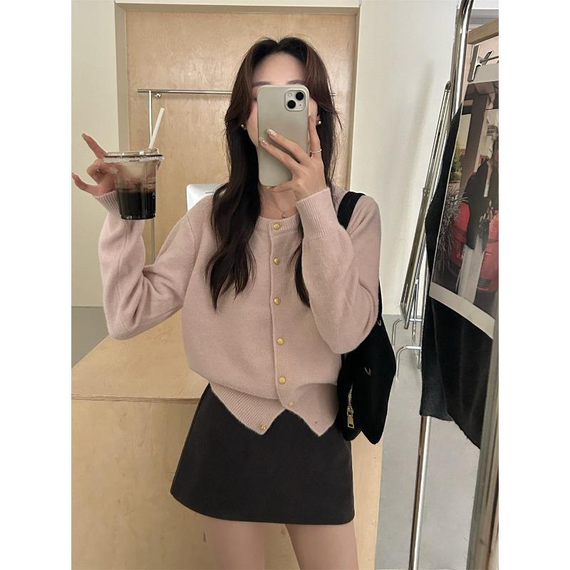 Вязаный кардиган на пуговицах для весны и осени, женственный темперамент, универсальный топ с длинным рукавом, высококачественный свитер XL розовый
Вязаный кардиган на пуговицах для весны и осени, женственный темперамент, универсальный топ с длинным рукавом, высококачественный свитер XL розовый