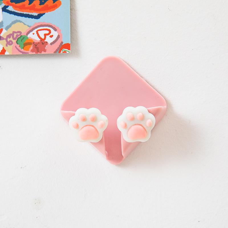 Очаровательный мультяшный клейкий крючок: Многофункциональный держатель для вилок, зубных щеток и шнуров питания
Очаровательный мультяшный клейкий крючок: Многофункциональный держатель для вилок, зубных щеток и шнуров питания