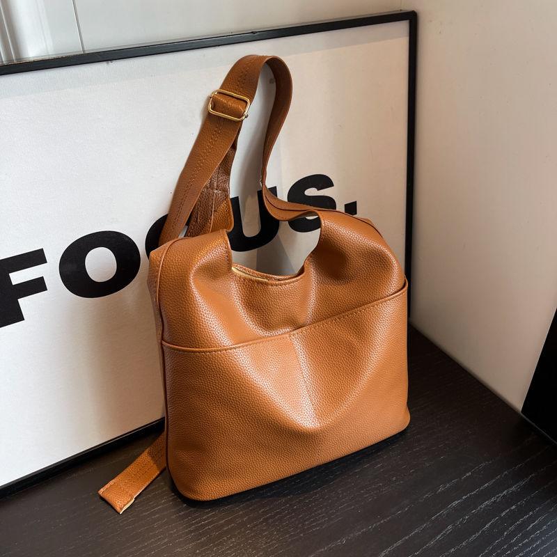 High sense niche commuting single shoulder armpit large bag women s new autumn and winter fashion leisure commuting large capacity one size fits all коричневый
High sense niche commuting single shoulder armpit large bag women s new autumn and winter fashion leisure commuting large capacity one size fits all коричневый