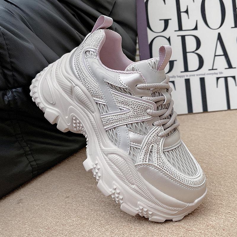 European station leather mesh platform dad shoes women 2025 new versatile round head lace-up casual sports shoes trendy shoes 35
European station leather mesh platform dad shoes women 2025 new versatile round head lace-up casual sports shoes trendy shoes 35