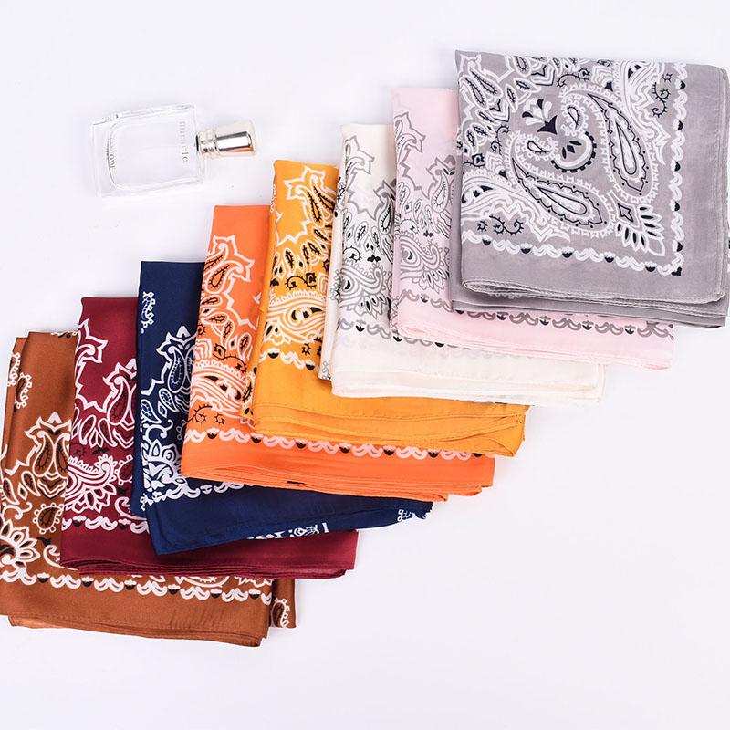 Women s Paisley Print Square Scarf Satin Sheen Lightweight Dual Color Head Wrap Fashion Summer Accessory Small Neck Scarf 70*70cm белый
Women s Paisley Print Square Scarf Satin Sheen Lightweight Dual Color Head Wrap Fashion Summer Accessory Small Neck Scarf 70*70cm белый