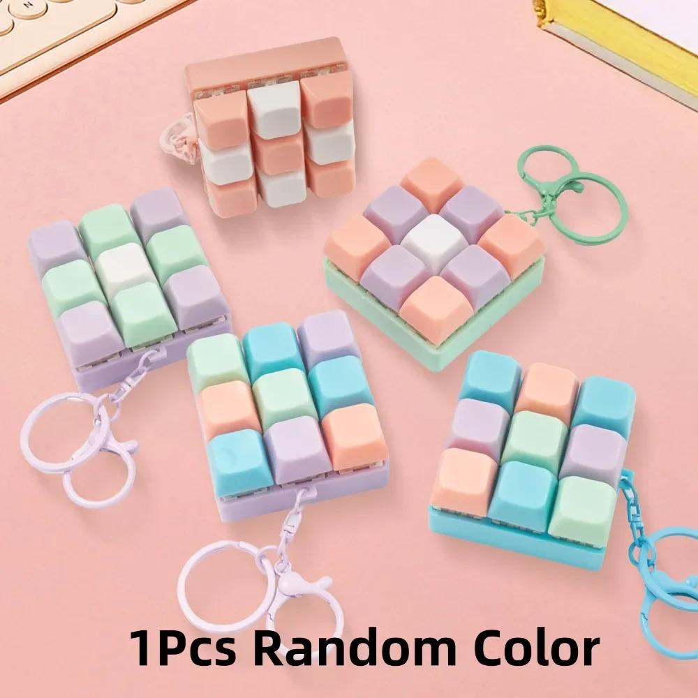 Fidget Decompression 9 Keyboard Key Toy for Adults Antistress Toys Boys Girls Anti Stress Finger Keyboard Games Keychain
Fidget Decompression 9 Keyboard Key Toy for Adults Antistress Toys Boys Girls Anti Stress Finger Keyboard Games Keychain