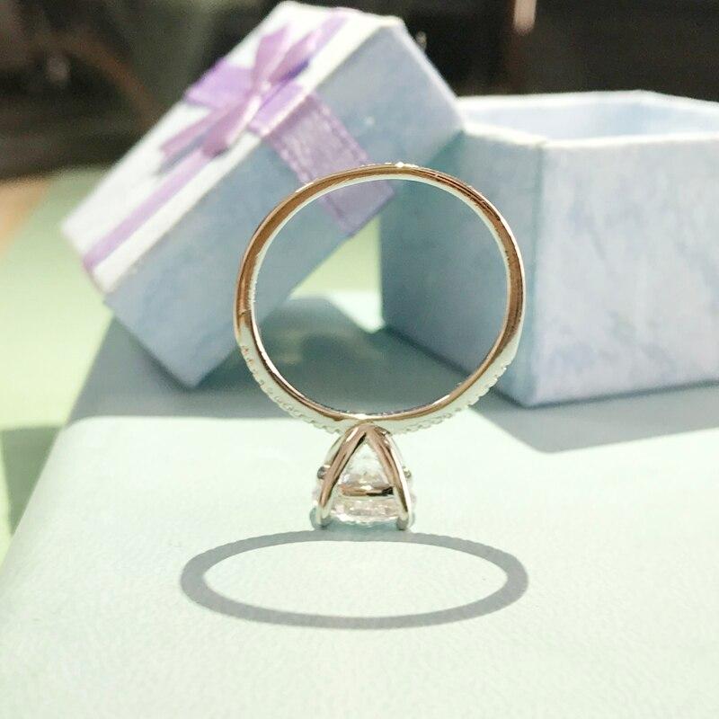 Тибетское серебряное кольцо Роскошь Большой 9 мм 3ct Циркон Камень Обручальное кольцо Пасьянс Кольца Ювелирные изделия для женщин
Тибетское серебряное кольцо Роскошь Большой 9 мм 3ct Циркон Камень Обручальное кольцо Пасьянс Кольца Ювелирные изделия для женщин