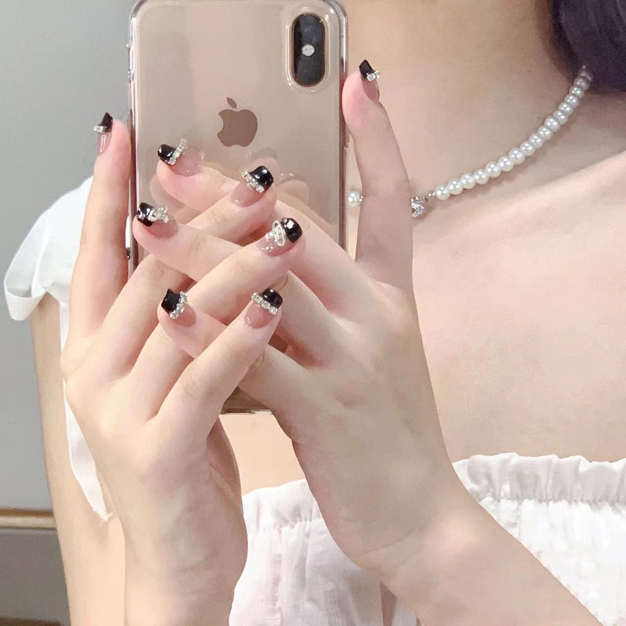 Saturn Empress Dowager Stylish Nail Art Stickers - Cool, Sweet, Spicy Designs for a Trendy Look. Glue Version
Saturn Empress Dowager Stylish Nail Art Stickers - Cool, Sweet, Spicy Designs for a Trendy Look. Glue Version