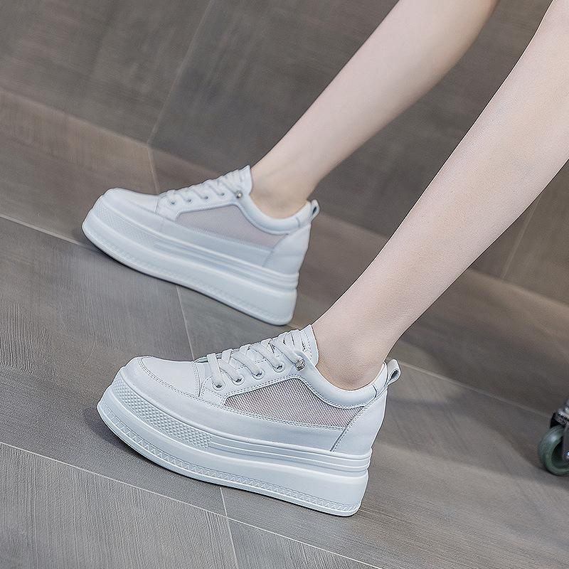 Маленькие белые туфли женские с внутренней высотой, увеличивающей рост, 2025 новая весна и лето сетчатые дышащие из коровьей кожи универсальные туфли на платформе повседневные кеды женские 33
Маленькие белые туфли женские с внутренней высотой, увеличивающей рост, 2025 новая весна и лето сетчатые дышащие из коровьей кожи универсальные туфли на платформе повседневные кеды женские 33