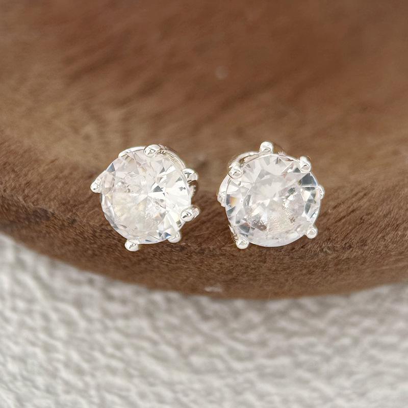 Octopus Zircon Stud Earrings, S925 Silver Needle, Niche Design.
Octopus Zircon Stud Earrings, S925 Silver Needle, Niche Design.