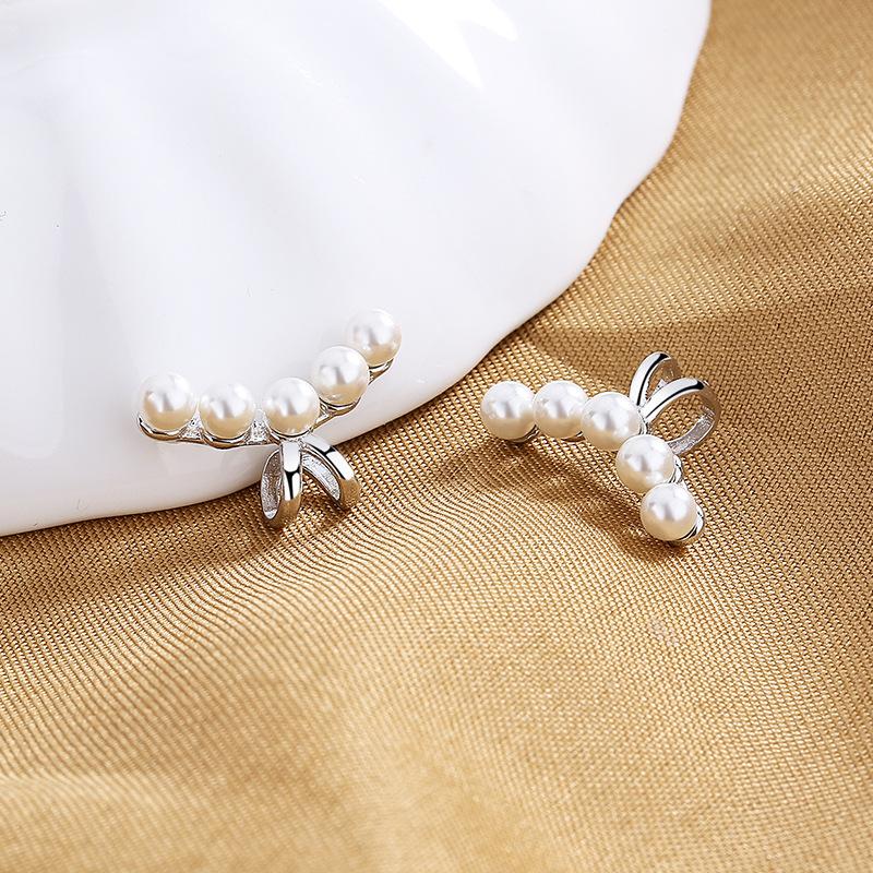 Silver Ear Bone Clip Female Cold Ear Bone Clip Simple Temperament Ear Bone Clip No Ear Piercings Ear Studs Earrings 925 silver серебряный
Silver Ear Bone Clip Female Cold Ear Bone Clip Simple Temperament Ear Bone Clip No Ear Piercings Ear Studs Earrings 925 silver серебряный