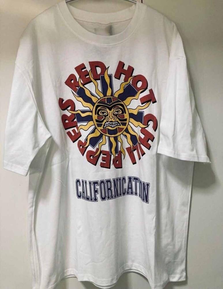 Футболка Red Hot Chili Peppers CALIFORNICATIO wbr/ N Біла Класична Унісекс S-5XL Унісекс Футболка S
Футболка Red Hot Chili Peppers CALIFORNICATIO wbr/ N Біла Класична Унісекс S-5XL Унісекс Футболка S
