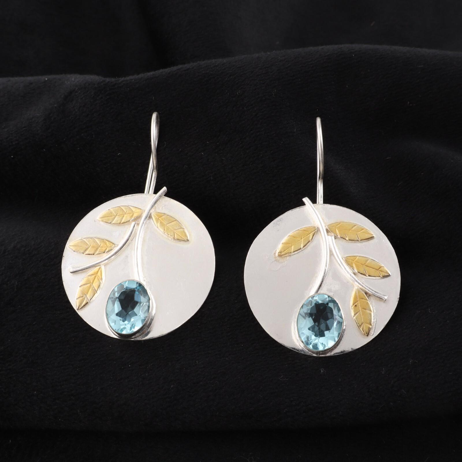 Sky Blue Topaz Gemstone 925 Sterling Silver Jewelry Handcrafted Earrings 1.73 EE-176-20
Sky Blue Topaz Gemstone 925 Sterling Silver Jewelry Handcrafted Earrings 1.73 EE-176-20