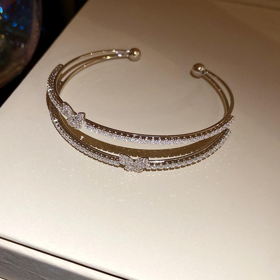 Korean Style Zircon Butterfly Open Bangle: Double-Layer, Exquisite Luxury Niche Jewelry for Women
Korean Style Zircon Butterfly Open Bangle: Double-Layer, Exquisite Luxury Niche Jewelry for Women