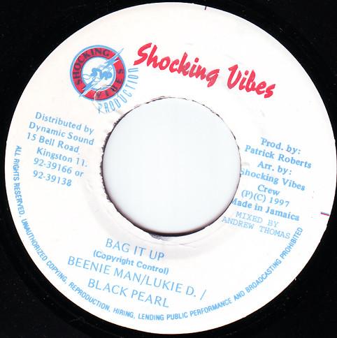 7-дюймовая пластинка BEENIE MAN & LUKIE D & BLACK PEARL - Bag It Up НИКАКАЯ Shocking Vibes 1997 Ямайка Регги, Ска и Даб Б/У
7-дюймовая пластинка BEENIE MAN & LUKIE D & BLACK PEARL - Bag It Up НИКАКАЯ Shocking Vibes 1997 Ямайка Регги, Ска и Даб Б/У
