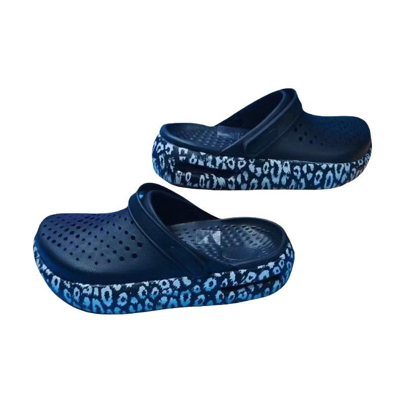 Сандалі Crocs третього покоління з нековзною товстою підошвою - Унісекс, для вулиці, пляжу, комфорт з унікальним принтом. 36 (M4/W6)
Сандалі Crocs третього покоління з нековзною товстою підошвою - Унісекс, для вулиці, пляжу, комфорт з унікальним принтом. 36 (M4/W6)