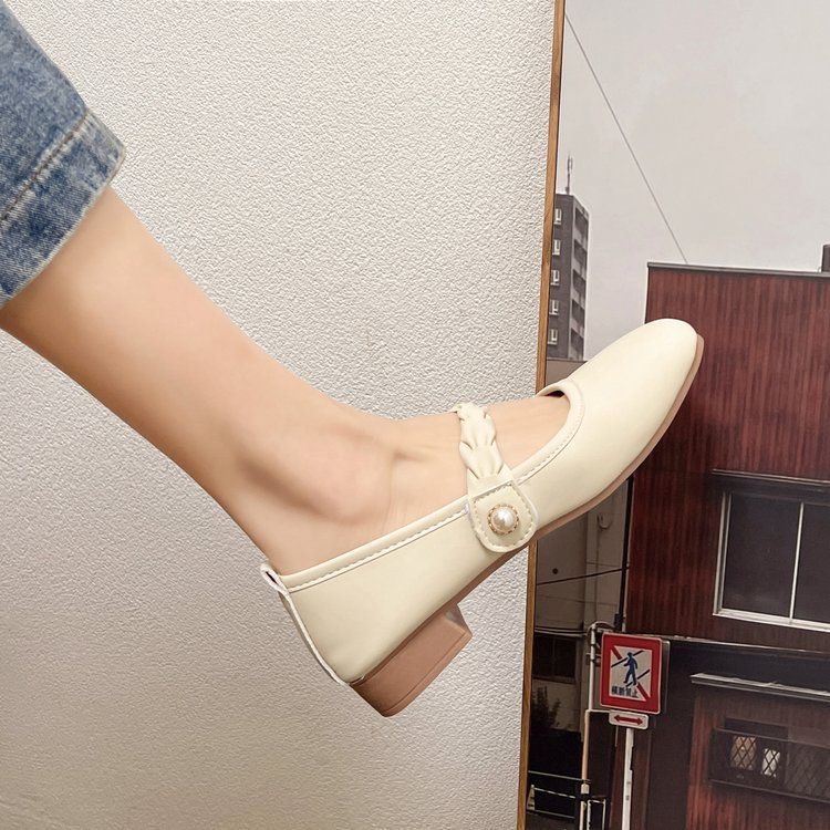 Туфли женские 2025 новые французские на плоской подошве одинарные туфли женские с неглубоким вырезом Мэри Джейн маленькие кожаные туфли летние весенние и осенние вечерние туфли 40
Туфли женские 2025 новые французские на плоской подошве одинарные туфли женские с неглубоким вырезом Мэри Джейн маленькие кожаные туфли летние весенние и осенние вечерние туфли 40