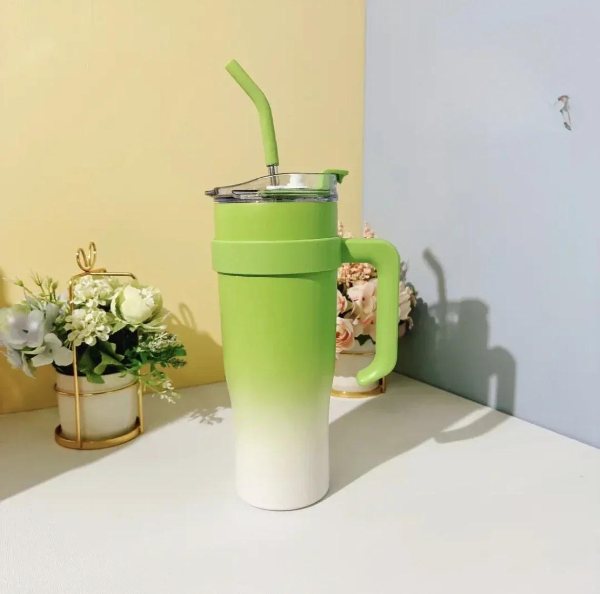 Summer Cold Ice Cup Giant Tumbler Large Capacity Men and Women High-value Water Cup Net Celebrity Cup with Straw Blue синій
Summer Cold Ice Cup Giant Tumbler Large Capacity Men and Women High-value Water Cup Net Celebrity Cup with Straw Blue синій